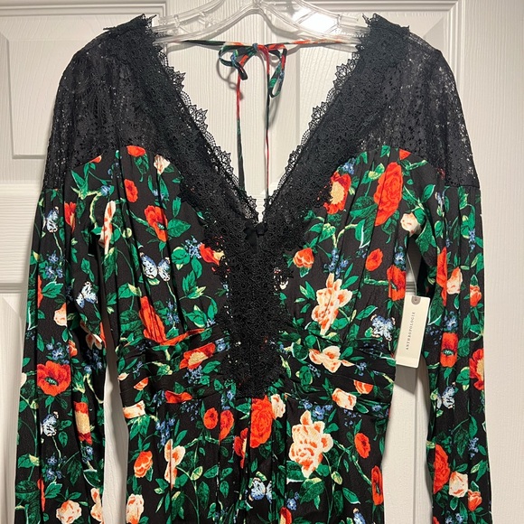 NWT Anthropologie Lacy V-Neck Mini Dress, Size 2 - Picture 9 of 14